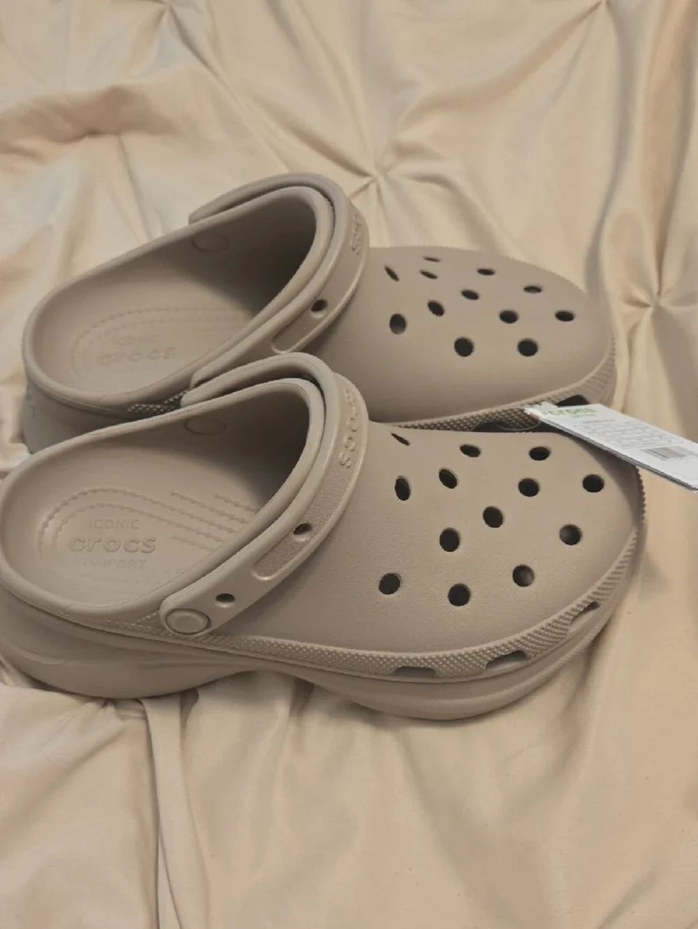 Woman Bae Colg in Taupe